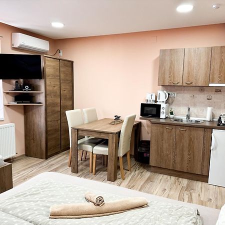 Kk Apartment Backa Topola Exterior foto